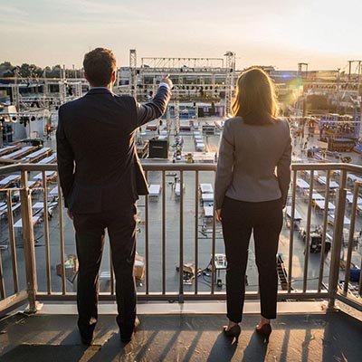 Coordination terrain avant un événement — analyse du site pour dimensionner la solution radio